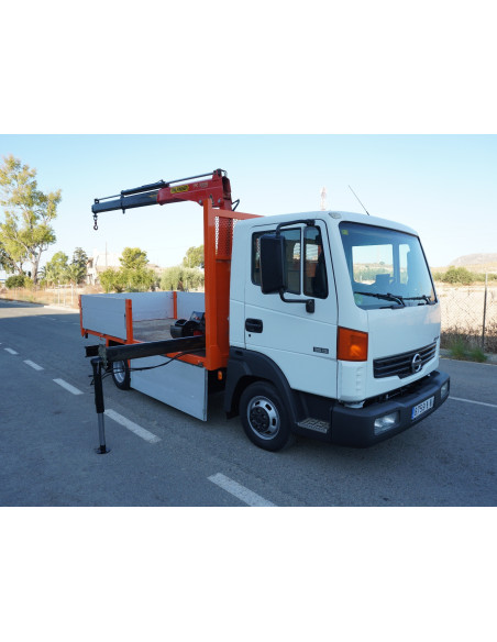 NISSAN ATLEON PMA 3500 KG DE OCASION PLUMA PALFINGER PC3300