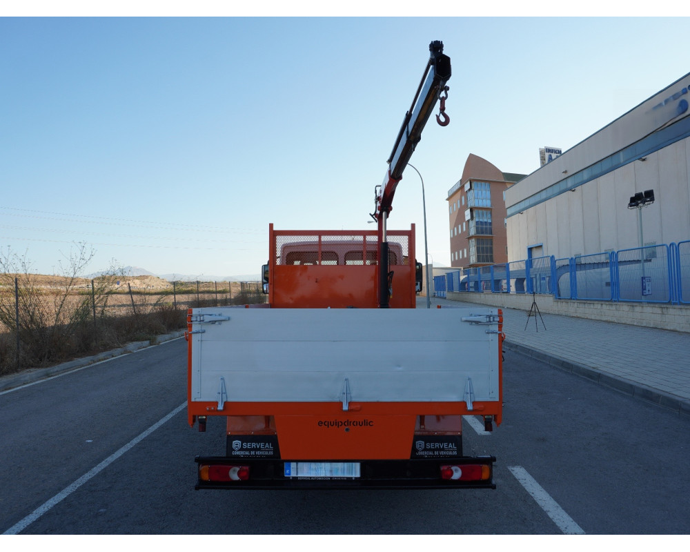 NISSAN ATLEON PMA 3500 KG DE OCASION PLUMA PALFINGER PC3300