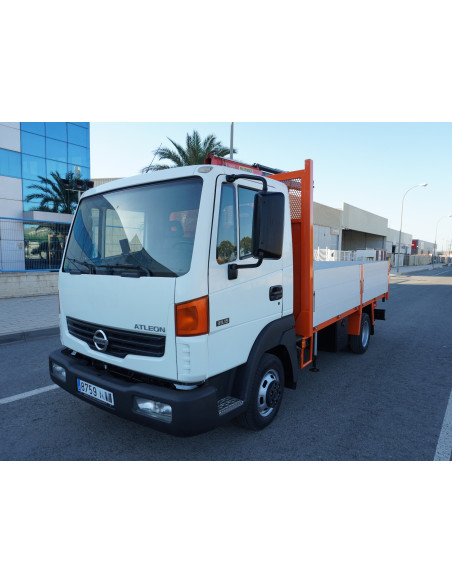 NISSAN ATLEON PMA 3500 KG DE OCASION PLUMA PALFINGER PC3300
