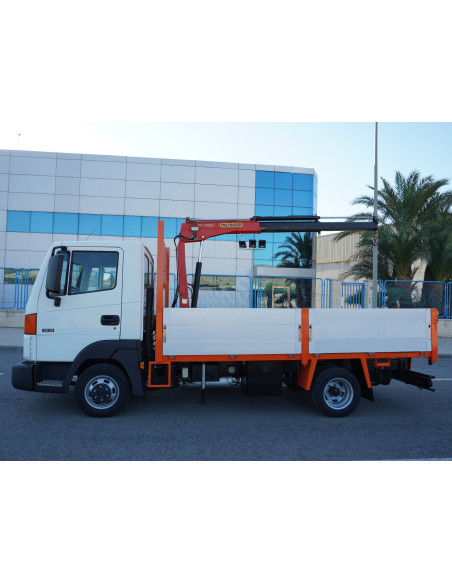 NISSAN ATLEON PMA 3500 KG DE OCASION PLUMA PALFINGER PC3300