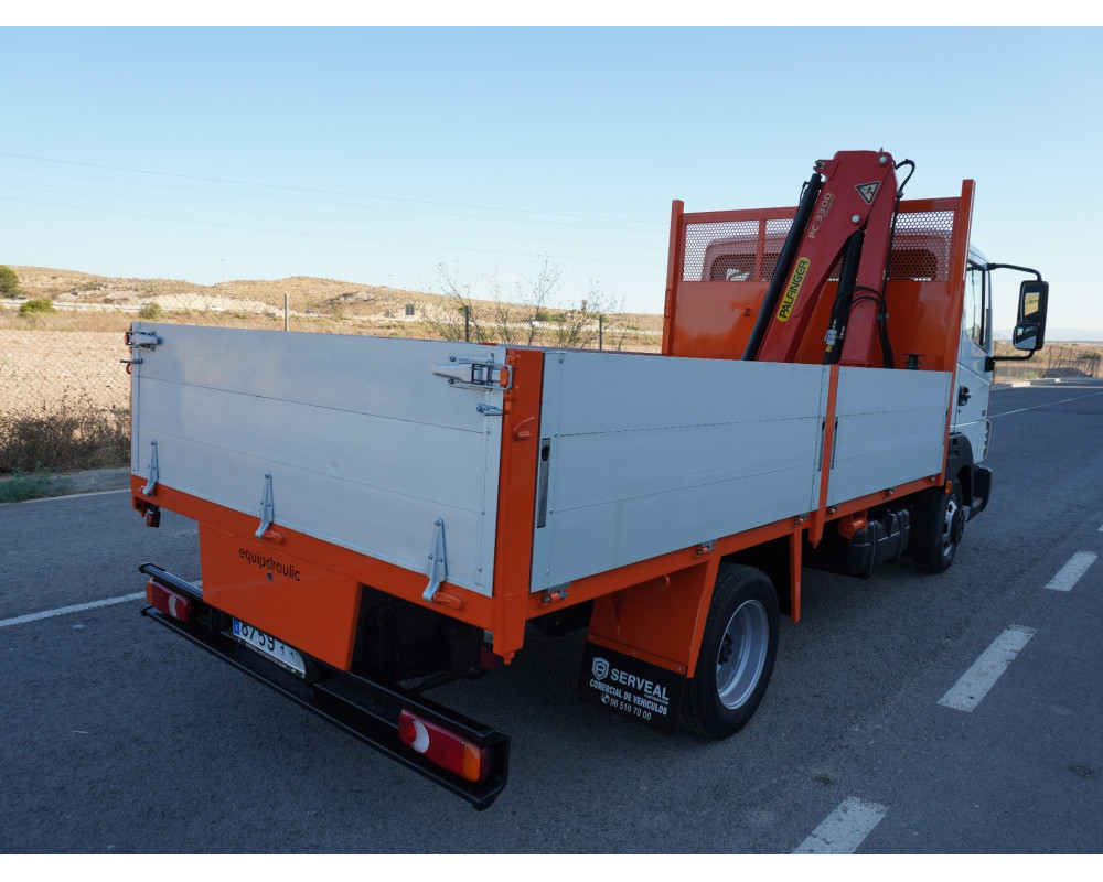 NISSAN ATLEON PMA 3500 KG DE OCASION PLUMA PALFINGER PC3300