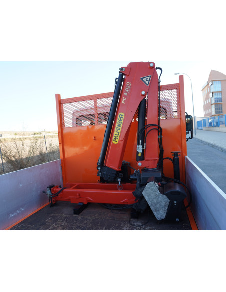 NISSAN ATLEON PMA 3500 KG DE OCASION PLUMA PALFINGER PC3300