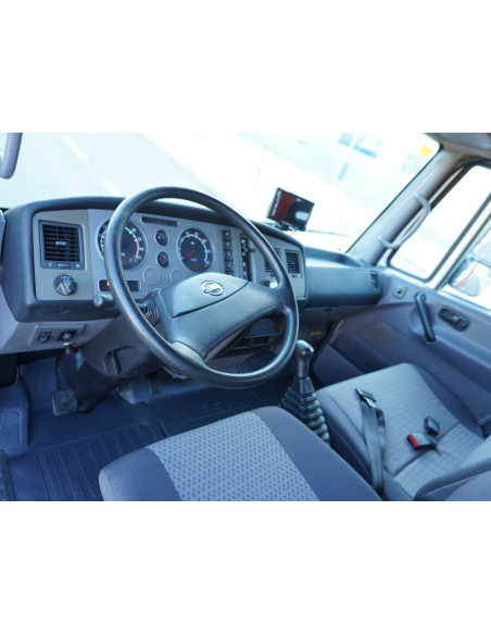 NISSAN ATLEON PMA 3500 KG DE OCASION PLUMA PALFINGER PC3300
