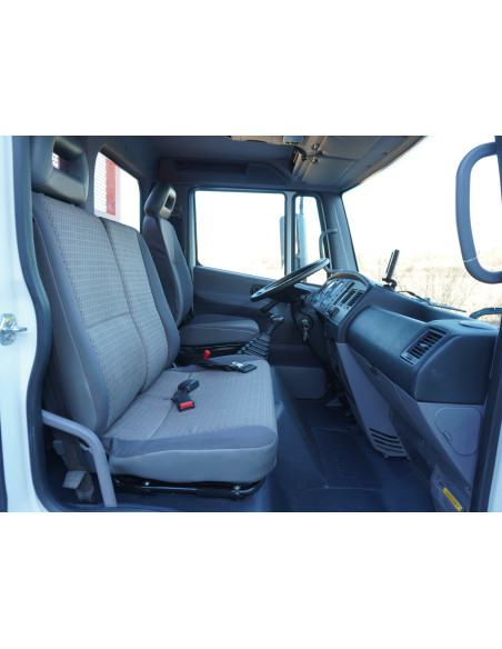 NISSAN ATLEON PMA 3500 KG DE OCASION PLUMA PALFINGER PC3300