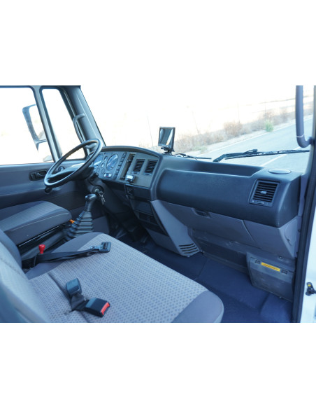 NISSAN ATLEON PMA 3500 KG DE OCASION PLUMA PALFINGER PC3300
