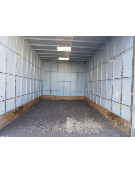 NISSAN NT400 35.13 PMA 3500 KG DE OCASION CAJA CERRADA
