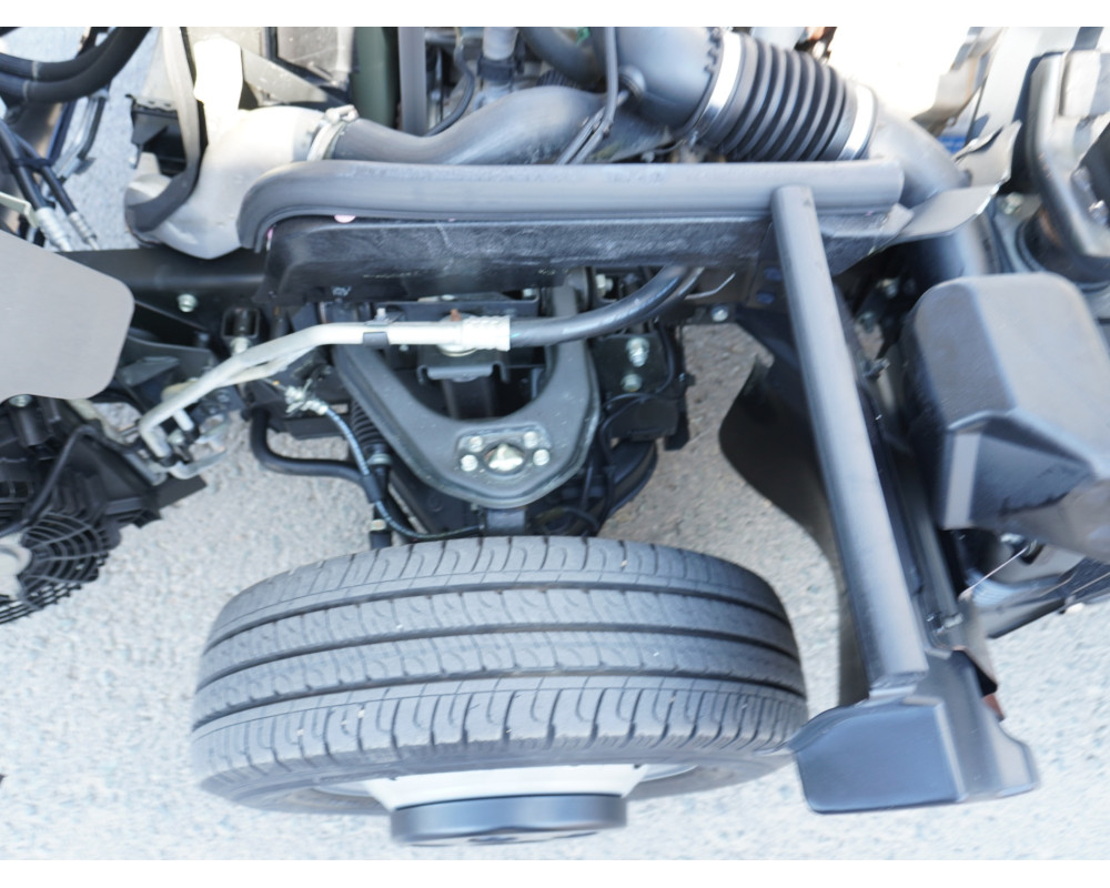 NISSAN NT400 35.13 PMA 3500 KG DE OCASION CAJA CERRADA