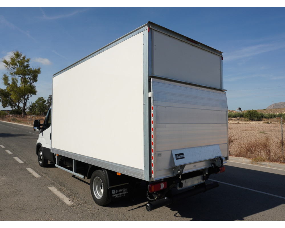 IVECO DAILY 35-160 PMA 3500 KG DE OCASION CAJA CERRADA Y TRAMPILLA ELEVADORA