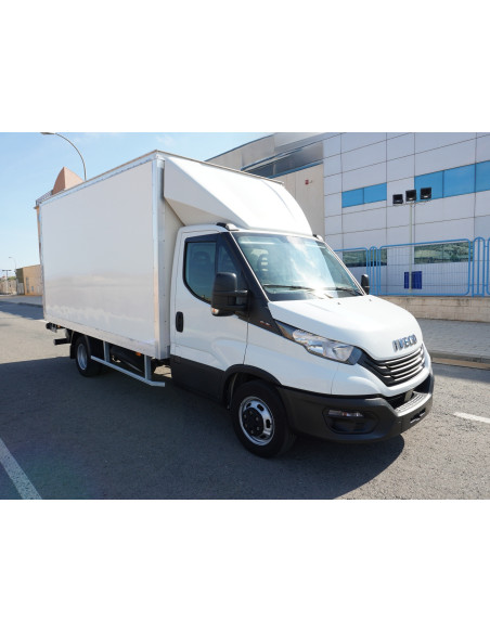 IVECO DAILY 35-160 PMA 3500 KG DE OCASION CAJA CERRADA Y TRAMPILLA ELEVADORA