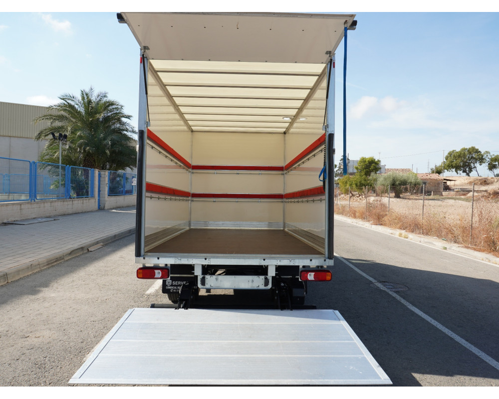 IVECO DAILY 35-160 PMA 3500 KG DE OCASION CAJA CERRADA Y TRAMPILLA ELEVADORA