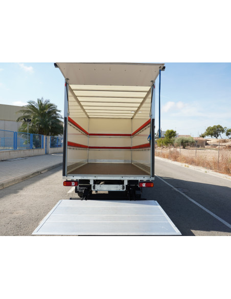 IVECO DAILY 35-160 PMA 3500 KG DE OCASION CAJA CERRADA Y TRAMPILLA ELEVADORA