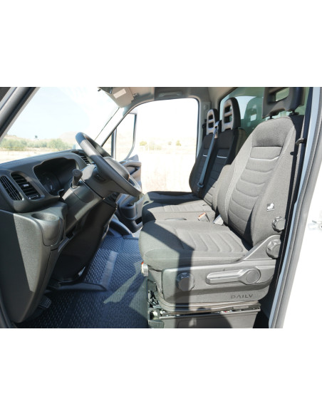 IVECO DAILY 35-160 PMA 3500 KG DE OCASION CAJA CERRADA Y TRAMPILLA ELEVADORA
