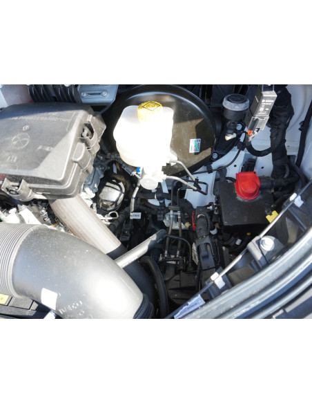 IVECO DAILY 35-160 PMA 3500 KG DE OCASION CAJA CERRADA Y TRAMPILLA ELEVADORA
