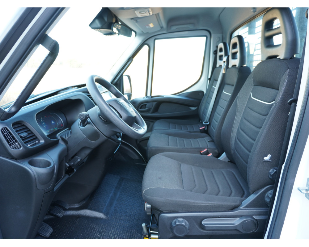IVECO DAILY SEMI-NUEVO RUEDA TRASERA SIMPLE PMA 3500 KG DE OCASION CAJA ABIERTA