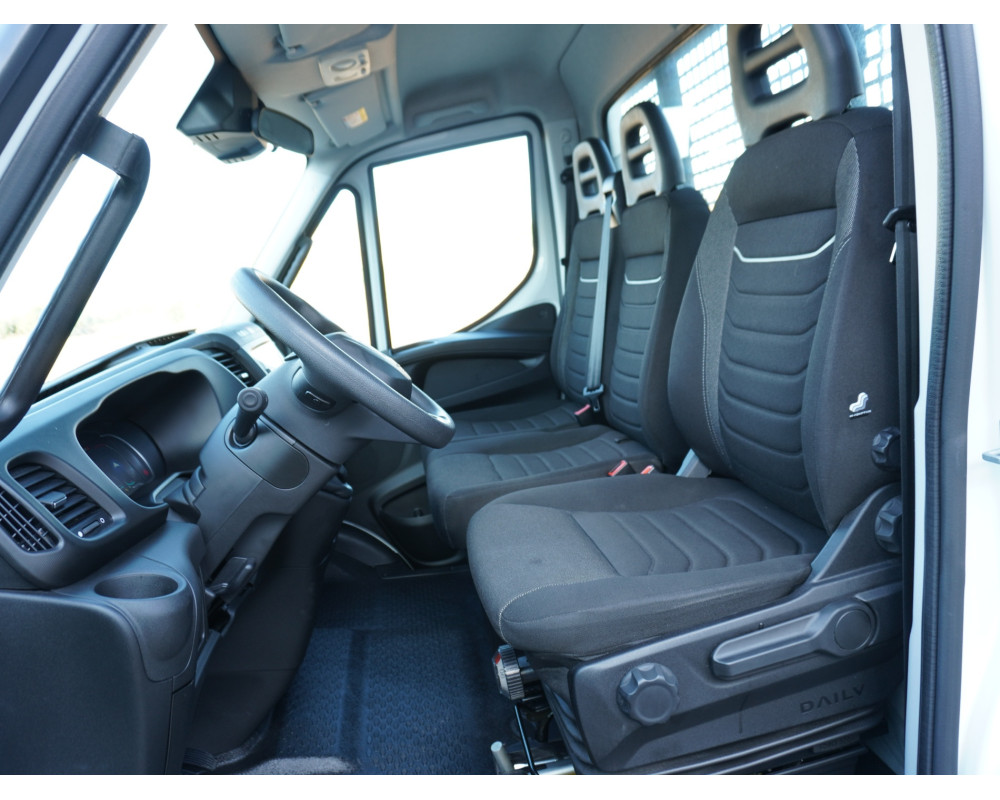 IVECO DAILY SEMI-NUEVO RUEDA TRASERA SIMPLE PMA 3500 KG DE OCASION CAJA ABIERTA