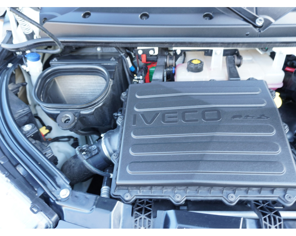 IVECO DAILY SEMI-NUEVO RUEDA TRASERA SIMPLE PMA 3500 KG DE OCASION CAJA ABIERTA