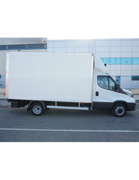 IVECO DAILY 35-160 PMA 3500 KG DE OCASION CAJA CERRADA Y TRAMPILLA ELEVADORA