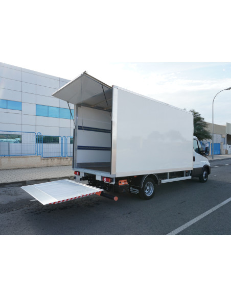 IVECO DAILY 35-160 PMA 3500 KG DE OCASION CAJA CERRADA Y TRAMPILLA ELEVADORA