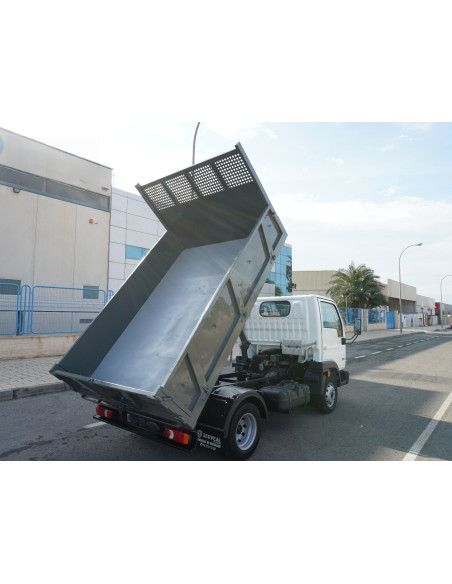 NISSAN CABSTAR 35.13 PMA 3500 KG DE OCASION VOLQUETE