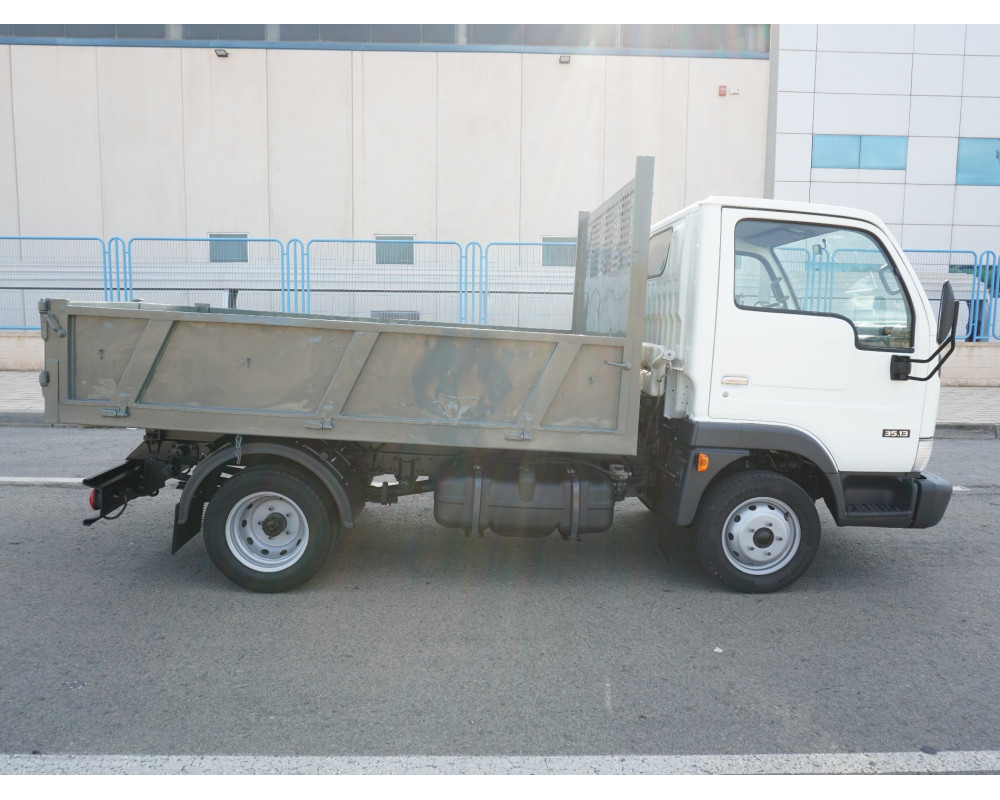 NISSAN CABSTAR 35.13 PMA 3500 KG DE OCASION VOLQUETE