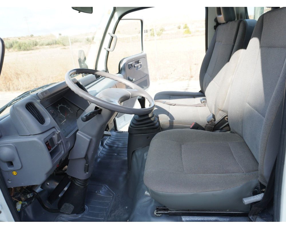NISSAN CABSTAR 35.13 PMA 3500 KG DE OCASION VOLQUETE