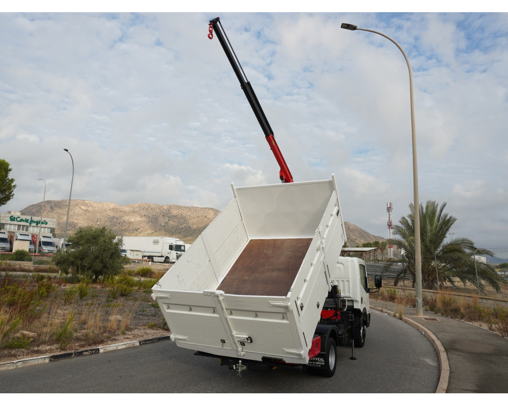 IVECO DAILY SEMI-NUEVO RUEDA TRASERA SIMPLE PMA 3500 KG DE OCASION CAJA ABIERTA
