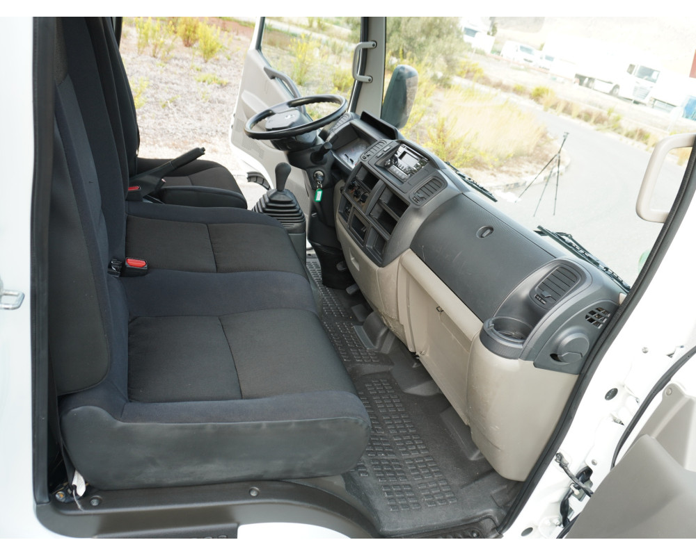 IVECO DAILY SEMI-NUEVO RUEDA TRASERA SIMPLE PMA 3500 KG DE OCASION CAJA ABIERTA