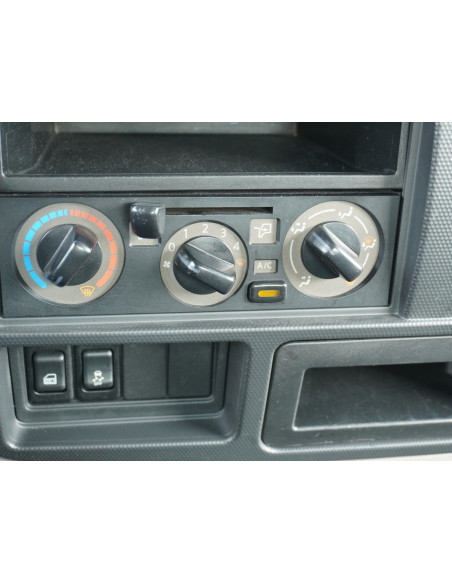 IVECO DAILY SEMI-NUEVO RUEDA TRASERA SIMPLE PMA 3500 KG DE OCASION CAJA ABIERTA